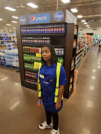 James Dekle on Instagram: "What’s a 3 letter word that starts with Gas? #viral #pov #funny #reels #fyp #interview #humor #positivity #savannah #trending #explore #jgetlit"