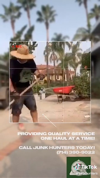 Construction debris cleanup 😅 #junkremoval #entrepreneur #junk #junkyard #junkhauling #junkhauler #construction #bluecollar