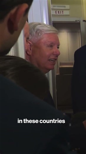 Lindsey Graham warns Cuban dictatorship's 'days are numbered' after US seizes Maduro #shorts