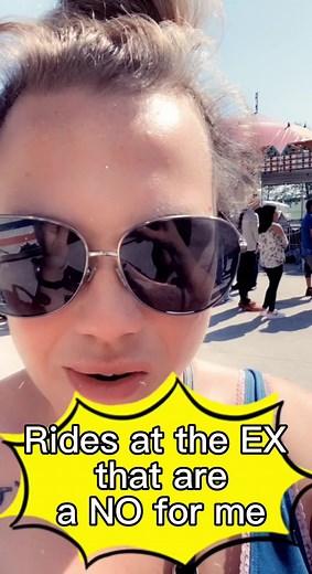 Checked out the winnipeg Red River Ex #winnipeg #ex #redriverex #rides #fair #no #nope #never #scared #amusementpark #bigchicken #dying #fyp #funny