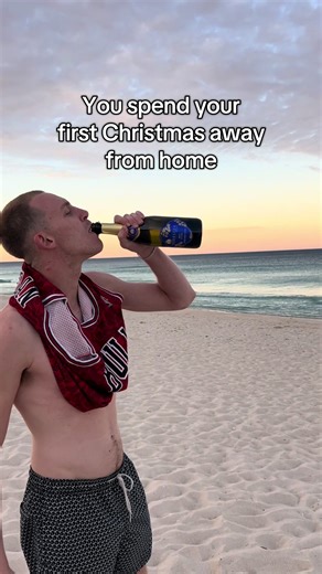 Aussie Xmas = 5am sunsets, champagne on the beach, BBQing steaks #perth #traveltok #aussielife #merrychrismas #fyp