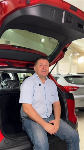 🚗✨ La SUV que lo tiene todo, te está esperando​ Conoce la JAC JS4:​ 🌟 Diseño que destaca en cada calle​ 📱 Pantalla táctil y conectividad total​ 👨‍👩‍👧‍👦 Espacio ideal para familia y amigos​ 🛡️ Seguridad que te da tranquilidad​ ​ 👉 Dale play y agendá tu prueba de manejo hoy. ​ ​ ​ #JAC #UnaJACParaTodos | JAC Bolivia