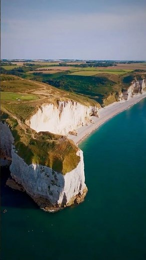 Etretat Cliffs – France’s Natural Wonder from Above 🌊⛰