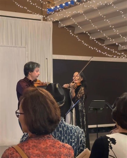 ✨ From our last concert in Temecula: What a magical venue, filled with fresh air and great vibes! Thank you for having us, Redhawk Golf Course 💛 This Wednesday, MusiKaravan is heading to Festival Napa Valley, offering a sneak peek of Delirium Musicum’s upcoming album “Cabinet of Curiosities.” 🎶 We’ll be performing at one of the most creative and inspiring venues we’ve ever played — The Barn at Napa Valley Car Club. The evening includes a lovely reception featuring wines from The Vice Wine🍷 If