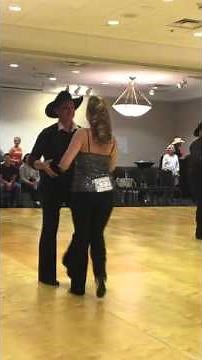 Megan Wheeler and Mike Wagner dancing Open Advanced: West Coast Swing