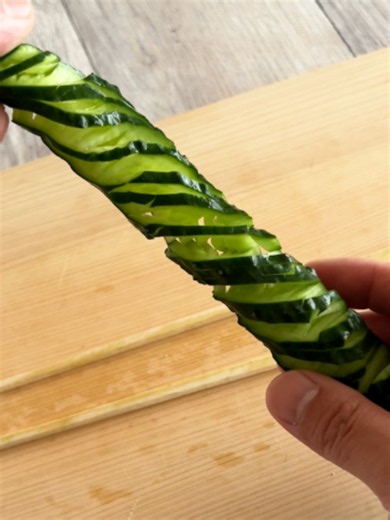じゃばらきゅうりの醤油麹漬けレシピ — 簡単3分和え物