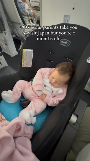 Easiest age to travel with kids hands down 👏 but also, don’t expect much more than sleep and diaper changes 😂 🤷‍♀️ However, it’s the perfect opportunity to practice traveling with a kid because it’s never going to be scarier, you’ll never have to bring more things (or feel like it, at least), and it’s never going to be easier… truly! At this age all you have to do is make sure you have enough diapers and enough milk. 👏 no jet lag 👏 no picky eaters 👏 no tantrums 👏 no worrying about wether 