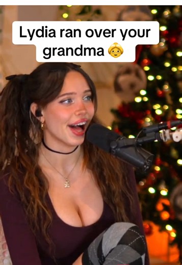Lydia ran over your grandma #lydiaviolet #twitchstreamer #christmas