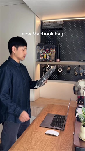 Enhance Your New MacBook Neo with the tomtoc A34 Laptop Bag