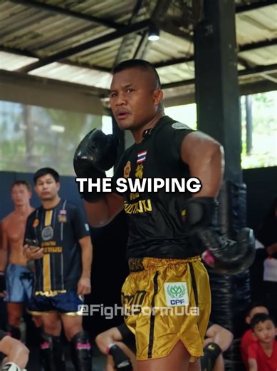 How Buakaw Swipes Teeps Into Knockouts