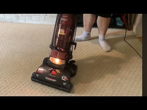 Bissell PowerForce Turbo 6596 (2007) Bagless Upright Vacuum Cleaner - Overview & Demonstration