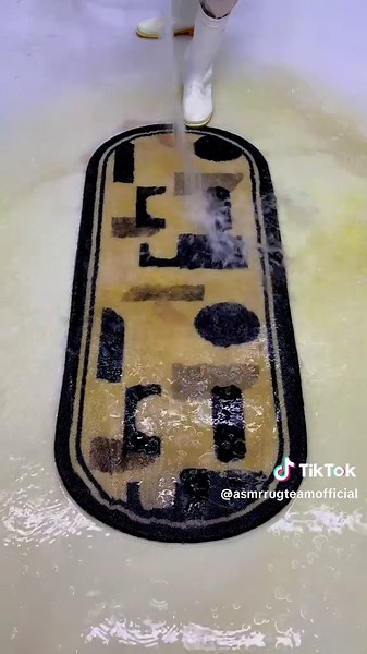 One Swipe Reveal: A Satisfying Moment