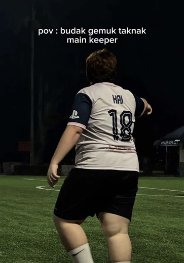 Budak Gemuk Main Keeper: Cukup Cliche tapi Lucu!