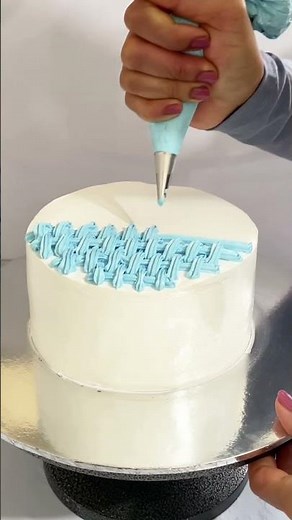 Simple & Beautiful Cake Decoration Tutorial | Hafsi Cake