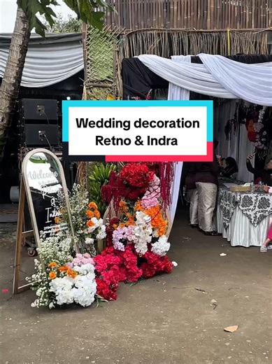 Dekorasi wedding Retno & Indra (PROPERTY) - Location : Bantul, yogyakarta - Team support : yudha kelana tenda dekorasi - Decoration : @sedulur_decoration - artificial flower : @yuke.florist - ornamen & property : @gudang.pink.yk & gudang biru - content taken by : yudha kelana tenda decoration Alamat : Kendangan RT. 03 / RW. 34, Catur Harjo, Sleman, Kendangan, Caturharjo, Kec. Sleman, Kabupaten Sleman, Daerah Istimewa Yogyakarta 55515 Contact Via whatsapp for reservation : 087739038251 Tags: #pak