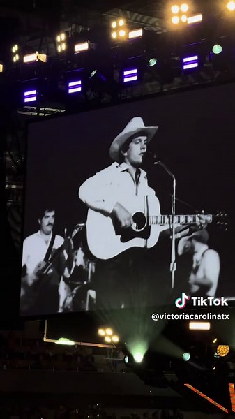 George Strait 👑 4-11-2026 #georgestrait #fyp #troubadour #cowboy | George Strait