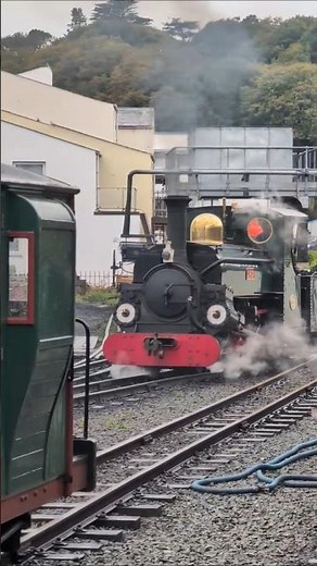 FFESTINIOG RAILWAY: Linda prepares for action at Porthmadog