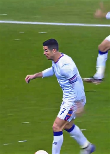 Ronaldo vs Ramos #cr7 #goat