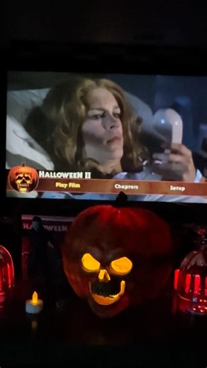 Halloween II Skull Pumpkin