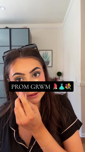 Sophie Hesri Prom Makeup Tutorial