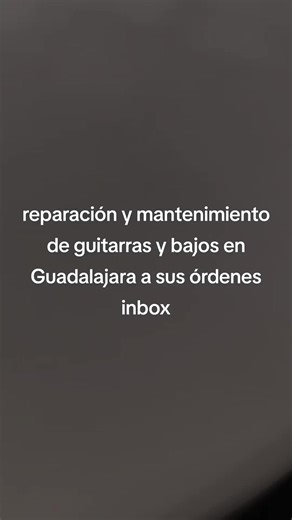"En Guadalajara, tu guitarra está en las mejores manos. 🎸 En EVG Guit...