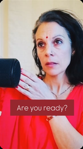 Kaya Mindlin | Mystical & Practical Nectar of Yoga on Instagram: "Are you ready? January 2026 the cosmos is rolling out a RED carpet... a carpet of fire with an incredibly potent progression of key dates that can support you to envision your values, set your vows, and begin to participate with the sacred call of your destiny. The cosmic configurations right now and through the month are very rare and full of fire, starting with sun, mars, mercury & venus together in the fiery sign of the archer.