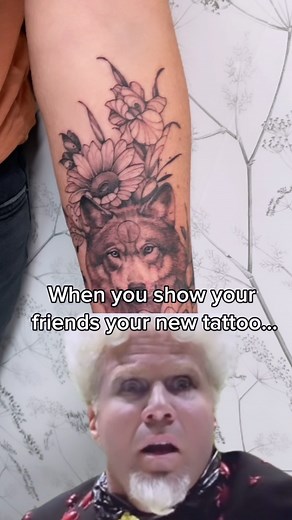 9.8K views · 223 reactions | 藍 sometimes I feel like the friends are more impatient and anxious to see the tattoo than the client 藍 #squadgoals #thepaintedlady #tattoohumor #tattooreels #tattoos #tattooed #tattoogirls #tattoolife | The Painted Lady | Facebook
