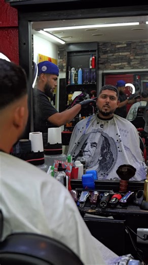 2.7K views · 14 reactions | Dicen que uno puede cambiar de todo… menos de peluquero  Y con los dealers pasa igual: cuando encuentras confianza, calidad y respaldo, no hay razón pa’ mirar pa’l lado. Así es JS Auto Import  | JS Auto Import | Facebook