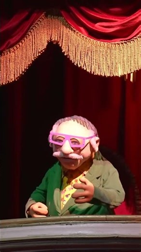 The Muppets Vision 3D Fozzy VS. Statler and Waldorf in Hollywood Studios at Disney World