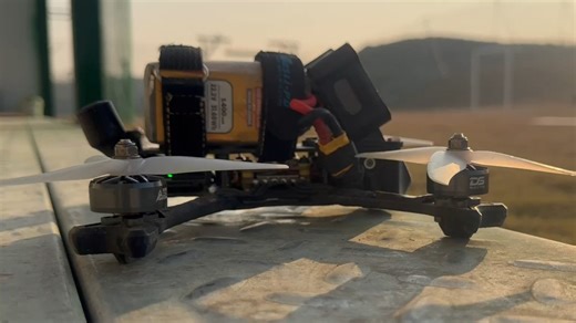 正片来了 # 长达2分钟的视听爽飞体验 #