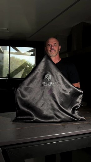 62K reactions · 8.4K shares | Large Cobalt Blue Aerial reveal. This is a 1 of 1 because the glass to bring this blue band of color is just not on the planet anymore, which makes this piece extra special. Only available at jackstorms.com #sculpture #sculptor #jackstorms | Jack Storms | Facebook