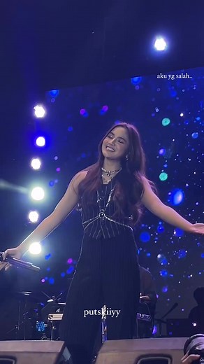 Aku yang Salah - Mahalini ft. Nuca | Konser Mahalini Highlights