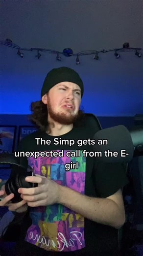 Call from E-Girl | Funny Gaming Duet