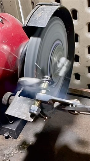 Exploding radial bearing 💥