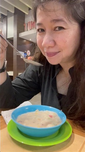 FILIPINO DESSERT BILO BILO O GINATAANG TAMBO TAMBONG PHILLIPPINES