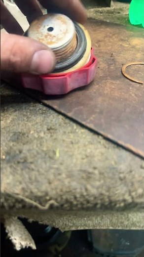 How to fix a clogged gas cap vent on most snowblowers #gascap #snowblower #cubcadet #wow #fyp