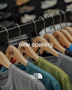 New opening! The North Face Store en Alto Comahue Shopping La aventura llegó a Neuquén. Pasá. Equipate. Salí a explorar. | The North Face