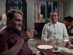 Man in a Suitcase s01e16 Remastered