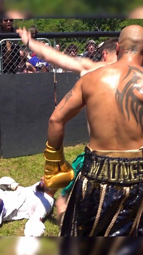 161K views · 2.2K reactions | Unc did him dirty  #boxing | Streetbeefs | Facebook