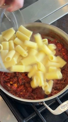 Fabio Viviani's dishes are always worth clapping for