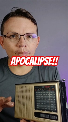 The Ultimate Radio for the END OF THE WORLD. #short #technology #retroradio