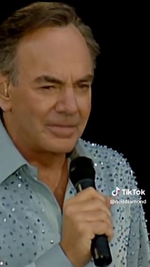 Neil Diamond's Iconic Performance of Hello Again in Dublin, Ireland