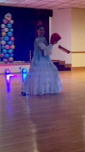 Flamenco isn’t just danced, it’s felt and Sarah made us feel every beat💃 ✨ #flamenco #showdance #dancestudio #dancerecital #springshow | Dance Fever Studio