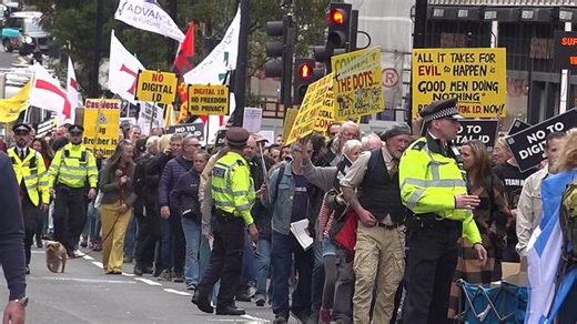 Thousands protesting against new digital IDs shut down Central London streets