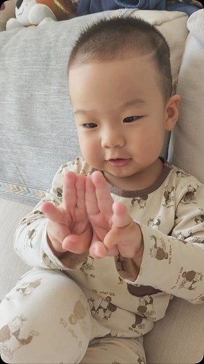 1.1K views | He is doing math homework right now.#bestchinesevideos | bestchinesevideos | Facebook