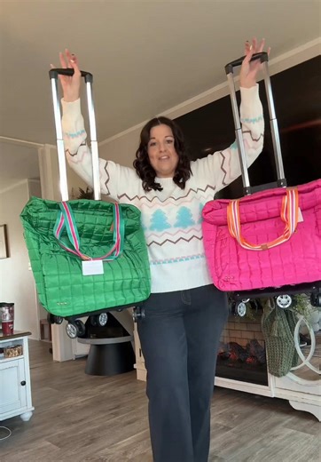 Best Tote Bags for Teacher Gifts This Year