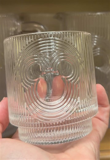 Upgrade your kitchen with this Mickey Icon Glassware Set 🖤✨ Subtle, classy, and perfect for Disney lovers who want a touch of magic without going over the top. Featuring the iconic Mickey silhouette design, these glasses are perfect for everyday use, entertaining guests, or adding that clean Disney aesthetic to your home. ✨ Durable glass ✨ Timeless Mickey icon design ✨ Perfect for kitchens, coffee bars & gifting #DisneyHome #MickeyMouse #DisneyFinds #TikTokShop #DisneyKitchen @Disney Store