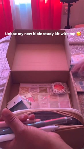 18 reactions · 12 comments | I’m so ready to highlight everything in the Bible now! #biblestudy #biblestudykit #aesthetic #journaling #biblestudyera #amazonfinds #bethelight #fypageシ #highlightseveryonefollowers #Godisgood | Gabrielle Washington | Facebook