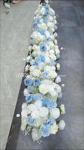 TR499🩵🤍Soft blue & white floral runner — the calmest pop of elegance 🍽️This long floral runner is like a cloud of cool blues and crisp whites — perfect for lining aisles, dressing up tables, or adding that serene, dreamy touch to any event. 💍www.dkbflower.com💍 #dkbflower #dkbcrafts #babyblue #babysbreathflowers #flowerrunners #tabledecorations | Artificial flowers（Fengqiu zhaogang silk flower factory）