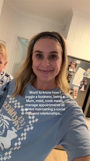 The juggle (struggle) is real 😂#workingmum #momreels